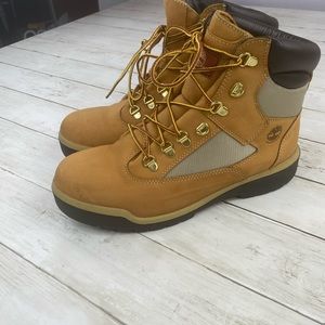Timberland Men's 6" Field Boot - SIZE 10 - CLEAN